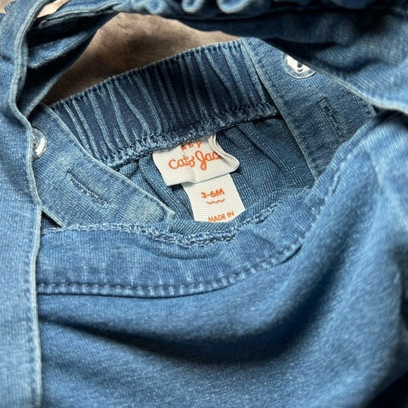 Cat & Jack 5 Piece Spring/Summer Bundle- Size 3-6M - Picture 10 of 10